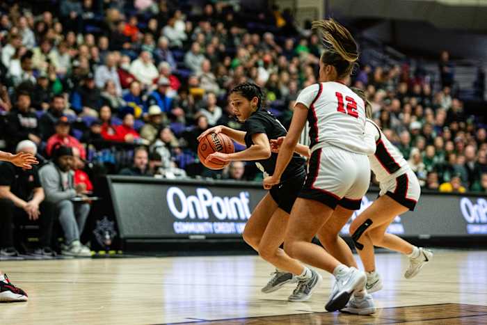 Clackamas Jesuit 6A Oregon girls basketball quarterfinal 2024 Naji Saker-29